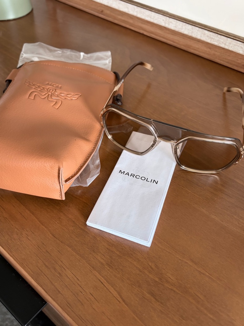NEW MCM Worldwide Beige Geometric Sunglasses MW0018-H - Picture 6 of 6